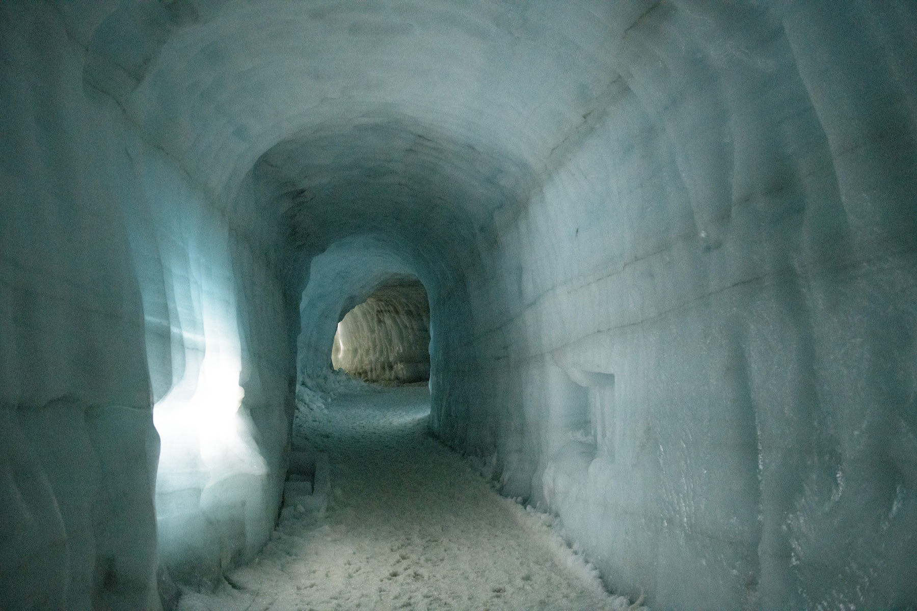 Into the glacier – Gletscher Tour in Island